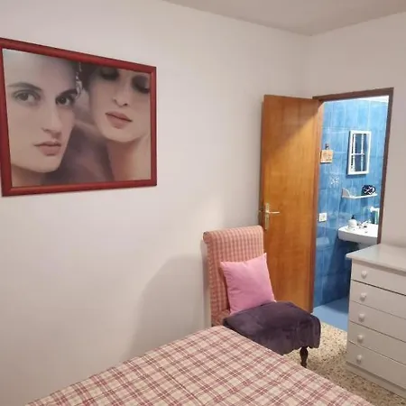 Casa Maria Cosme Feriehus *