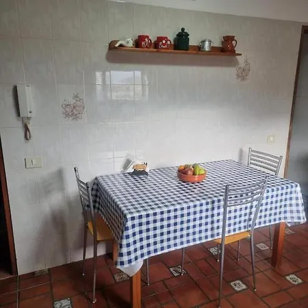 Casa Maria Cosme Feriehus *